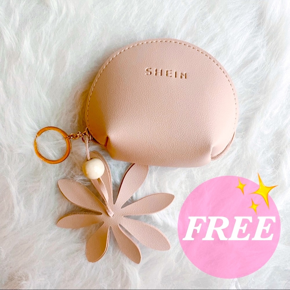 ✨FREE with any purchase!